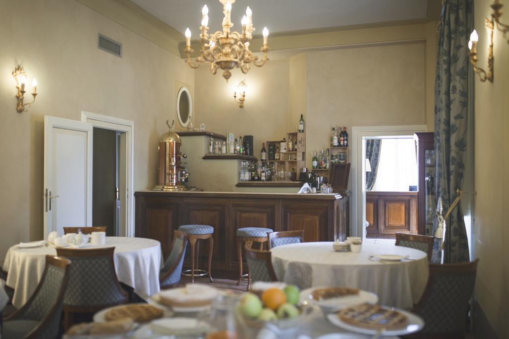 Castello Montegiove Otel Fano Dış mekan fotoğraf