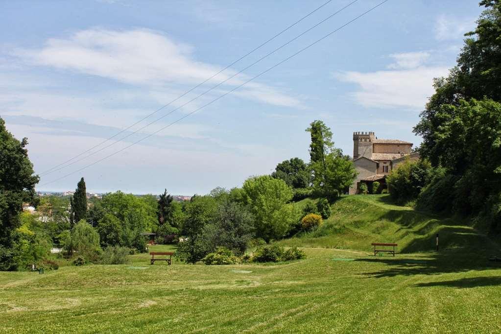 Castello Montegiove Otel Fano Konforlar fotoğraf